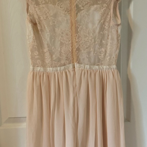 ASOS peach scalloped lace edge midi dress. NWOT - Picture 3 of 4